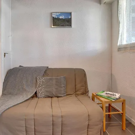 Confortable, Ideal Pour 4 Pers, Situe Au Pied Des Pistes A - Fr-1-400-62